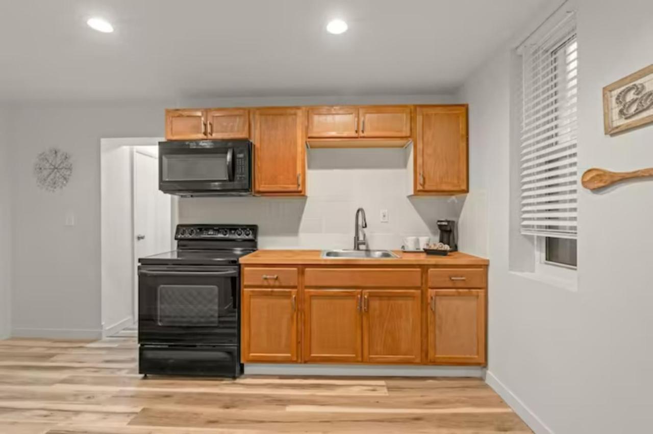 Urban Chic Apartments Near Center City 필라델피아 외부 사진